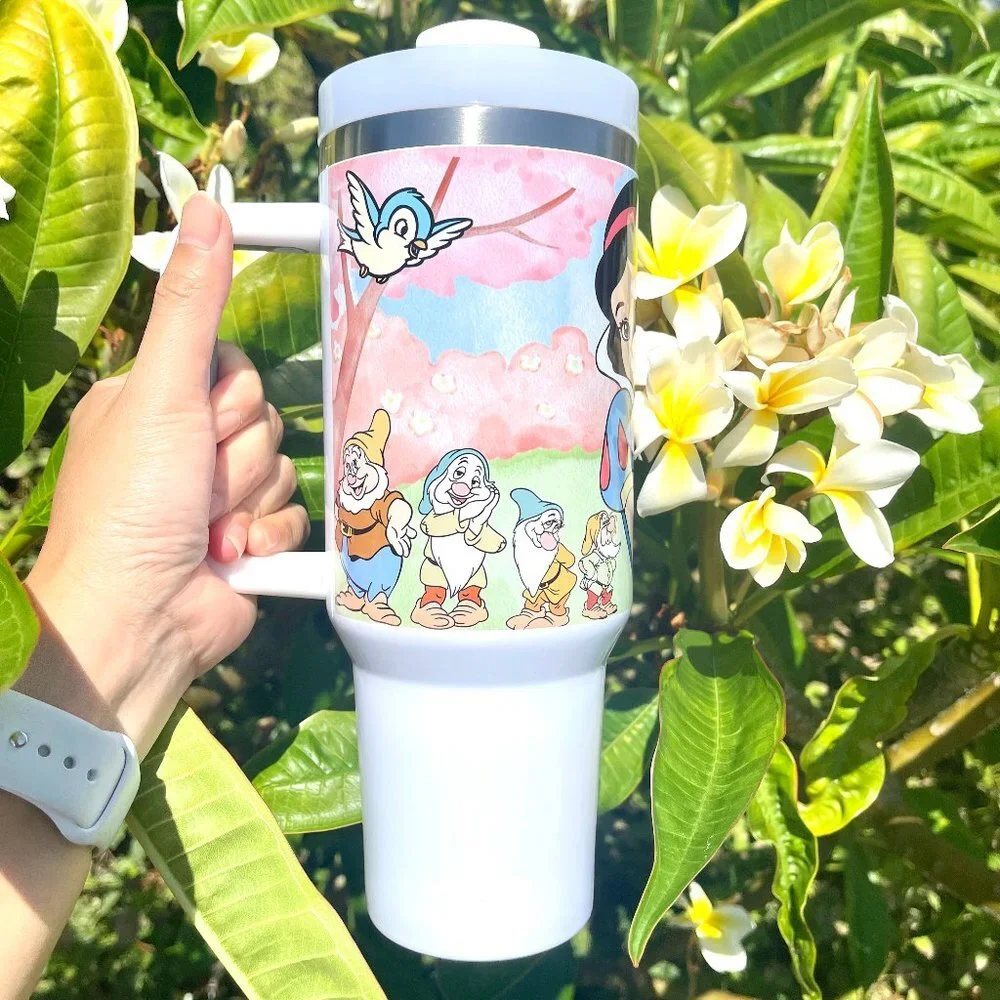 Disney Princess Snow White and the Seven Dwarfs Brand new 40 oz Tumbler double